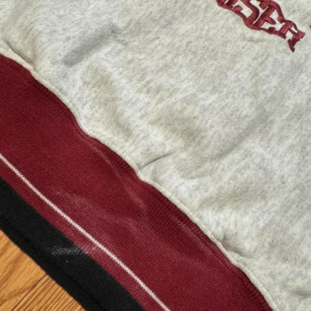 Budweiser Men's Sweatshirt Vintage Embroidered Football 90s Size Large - Picture 4 of 7